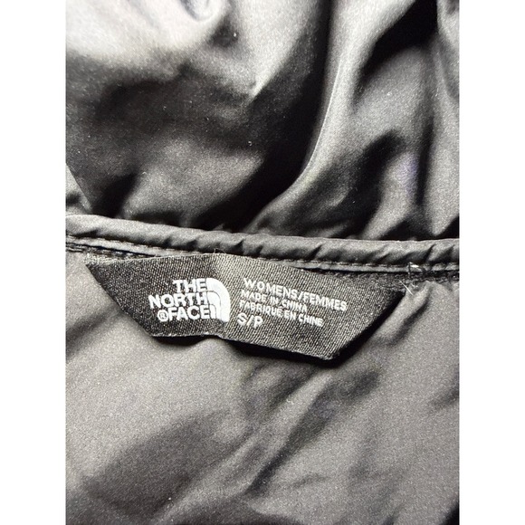 The North Face Womens Puffer Vest Small Snap Button Outdoor Gropcore Casual - Picture 5 of 12